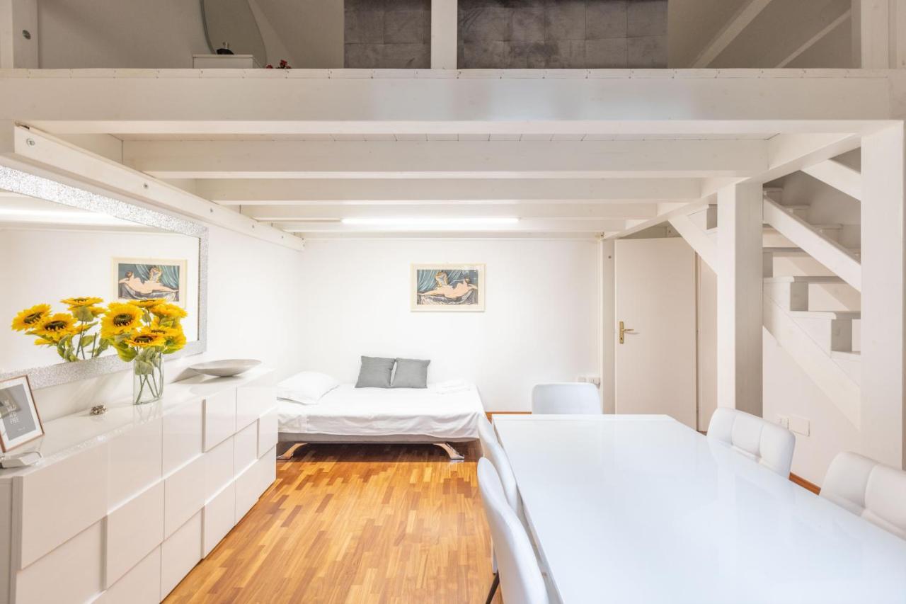 Ubaldini House, Bologna By Short Holidays ภายนอก รูปภาพ